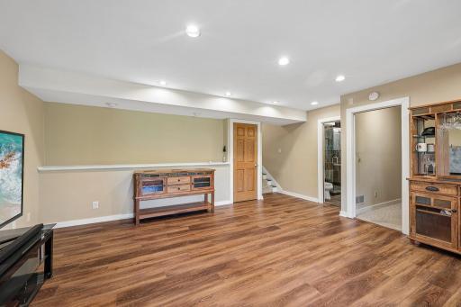 2687 Sumac Ridge, White Bear Lake, MN 55110