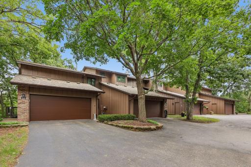 2687 Sumac Ridge, White Bear Lake, MN 55110