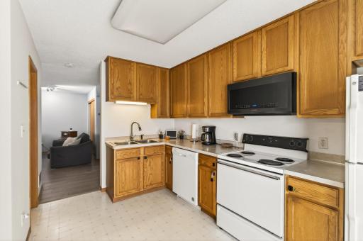 15749 Fjord Avenue, Apple Valley, MN 55124