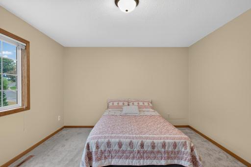 4410 S River Run, Savage, MN 55378