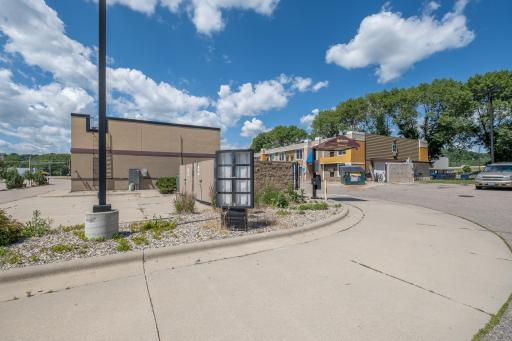 Mankato, MN 56001