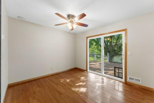 7703 Ivystone Avenue S, Cottage Grove, MN 55016