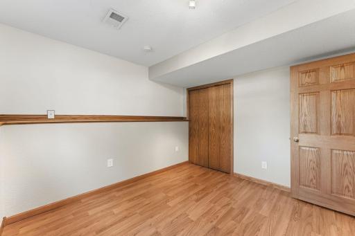 7703 Ivystone Avenue S, Cottage Grove, MN 55016
