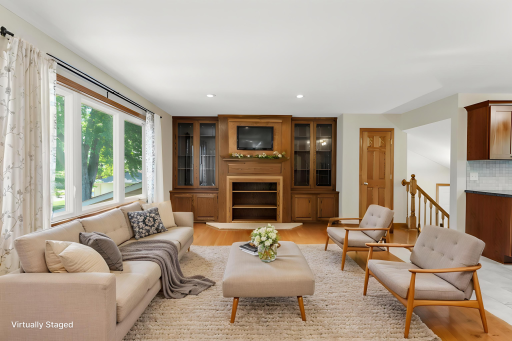 7703 Ivystone Avenue S, Cottage Grove, MN 55016