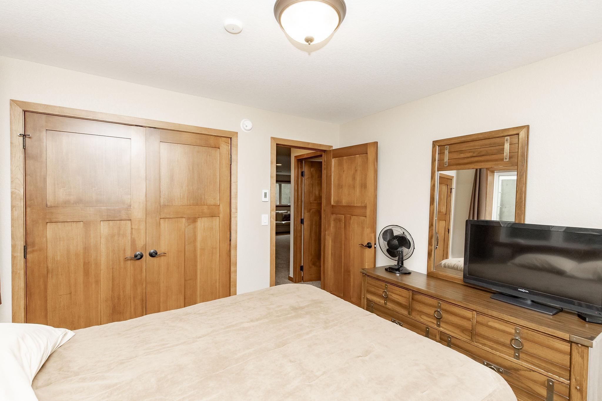 Bedroom6