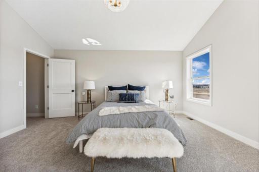 Photos are of a similar "Sheridan". Selections and options may differ.