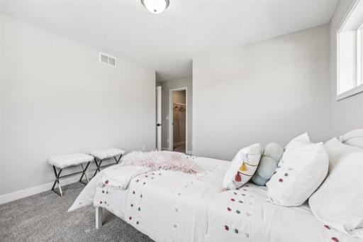 Photos are of a similar "Sheridan". Selections and options may differ.