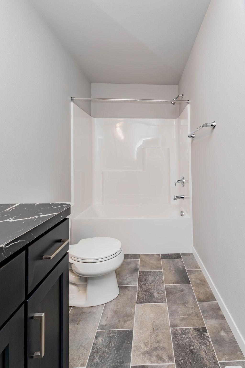 2nd bathroom