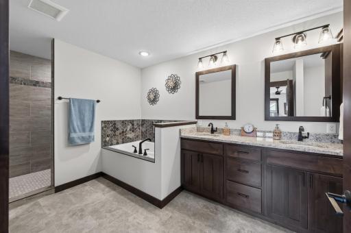 411 Westwood Drive, River Falls, WI 54022