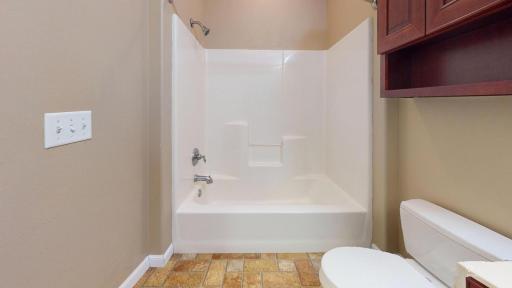 25395-County-Highway-6-Bathroom-Defurnished.jpg