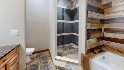 25395-County-Highway-6-Bathroom-Defurnished 5.jpg