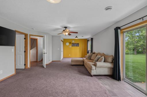 24585 Kenwood Lane, Scandia, MN 55073