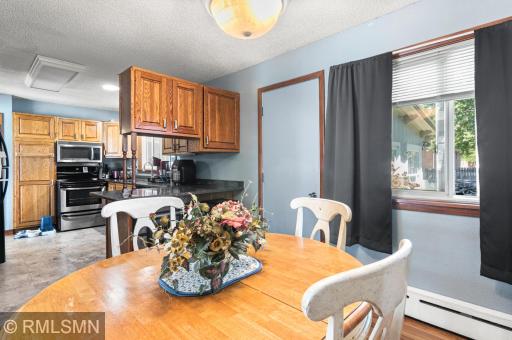 220 Cypress Street S, Cambridge, MN 55008