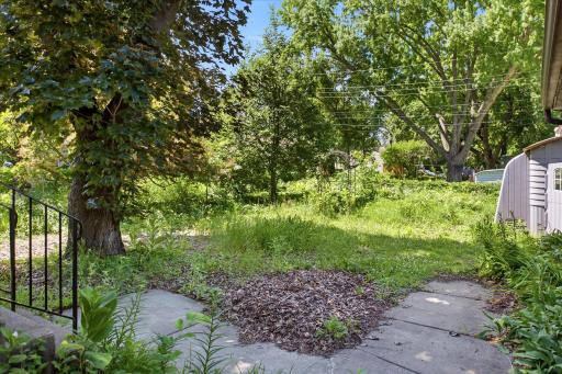 5625 Hillsview Road, Minneapolis, MN 55430