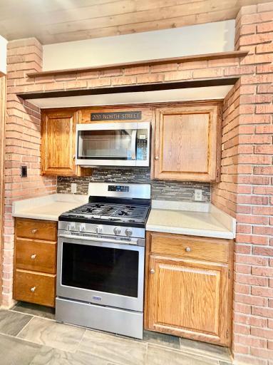 200 North Street, Tracy, MN 56175