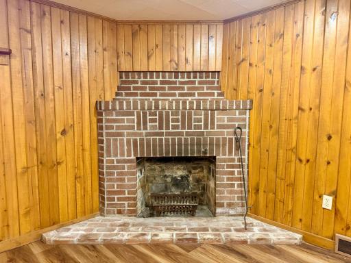 200 North Street, Tracy, MN 56175