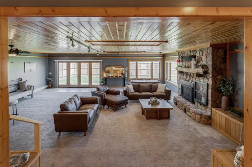 10645 County Road 16, Pequot Lakes, MN 56472