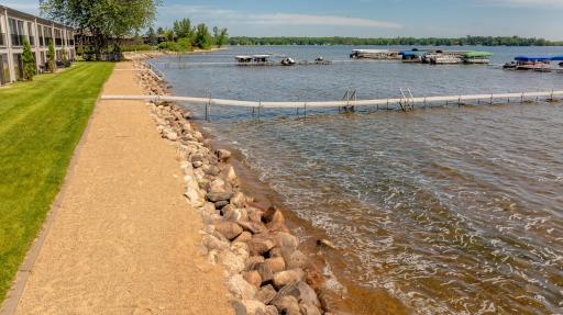 9151 Breezy Point Drive, Pequot Lakes, MN 56472