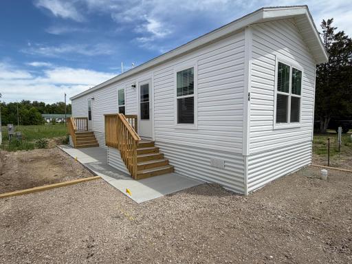1611 6th Avenue E, A4, Alexandria, MN 56308