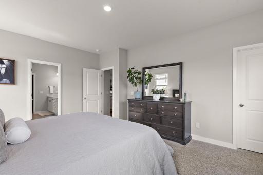 2084 Arcadia Street, Shakopee, MN 55379