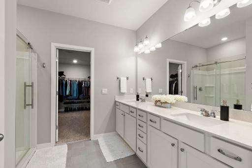 2084 Arcadia Street, Shakopee, MN 55379