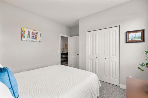 2084 Arcadia Street, Shakopee, MN 55379