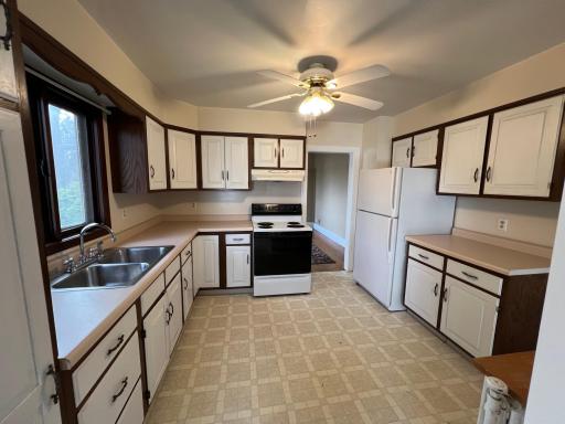 2630 3rd Avenue E, Hibbing, MN 55746