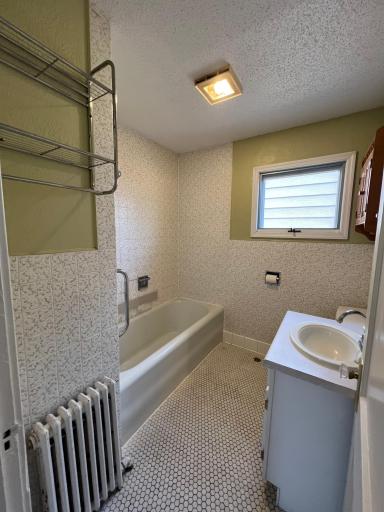 2630 3rd Avenue E, Hibbing, MN 55746