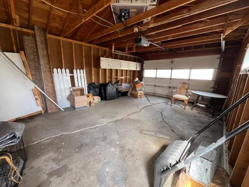 2630 3rd Avenue E, Hibbing, MN 55746