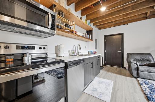 627 Northern Pacific Avenue N, 208, Fargo, ND 58102