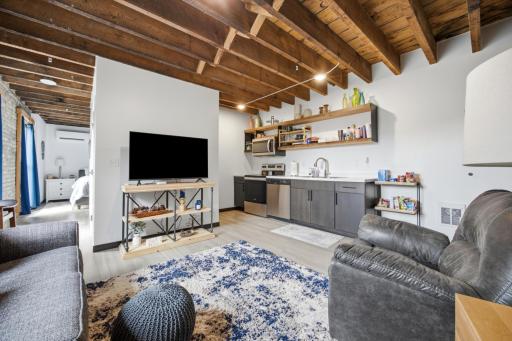 627 Northern Pacific Avenue N, 208, Fargo, ND 58102