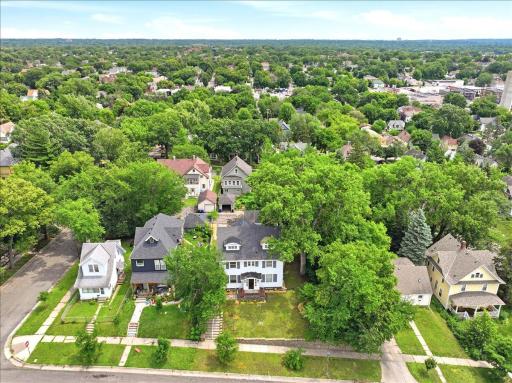 1070 Bradley Street, Saint Paul, MN 55130