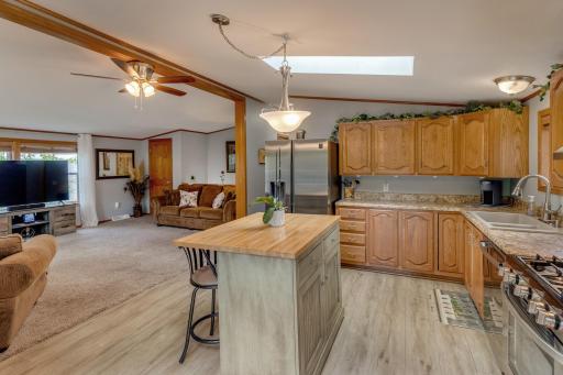 13335 E Shore Road, Crosslake, MN 56442