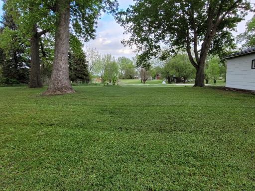 411 State Highway 19, Franklin, MN 55333
