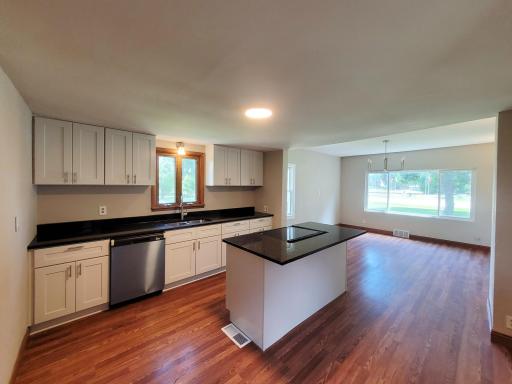 411 State Highway 19, Franklin, MN 55333