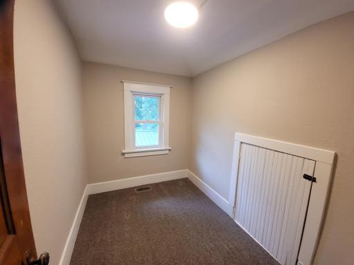 411 State Highway 19, Franklin, MN 55333