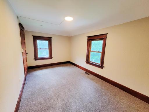 411 State Highway 19, Franklin, MN 55333