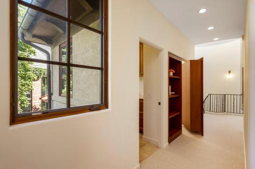 1700 Kenwood Parkway, Minneapolis, MN 55405