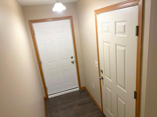 1087 Barclay Street, Saint Paul, MN 55106