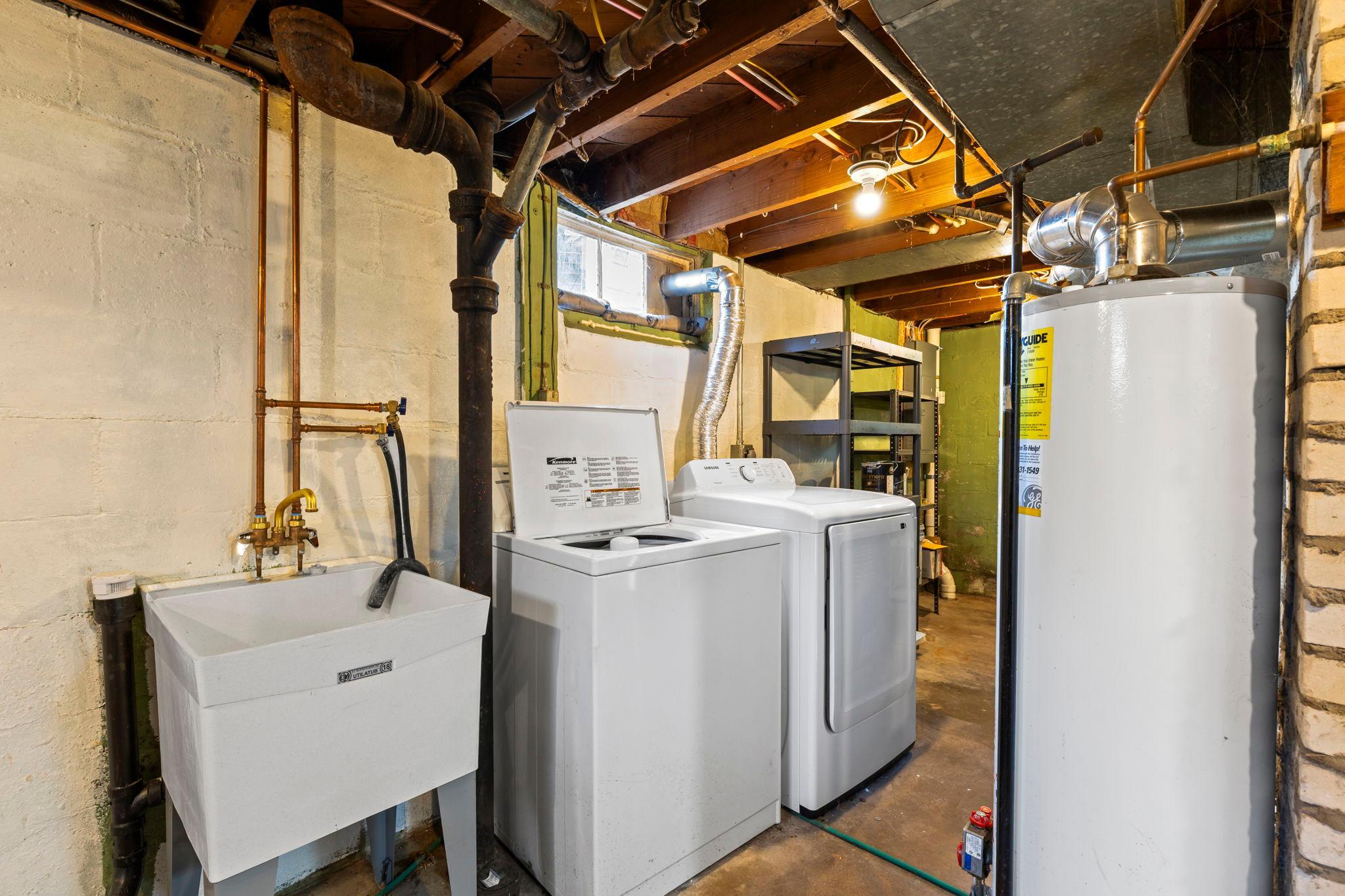 39-web-or-mls-8734 Portland Ave-120.jpg