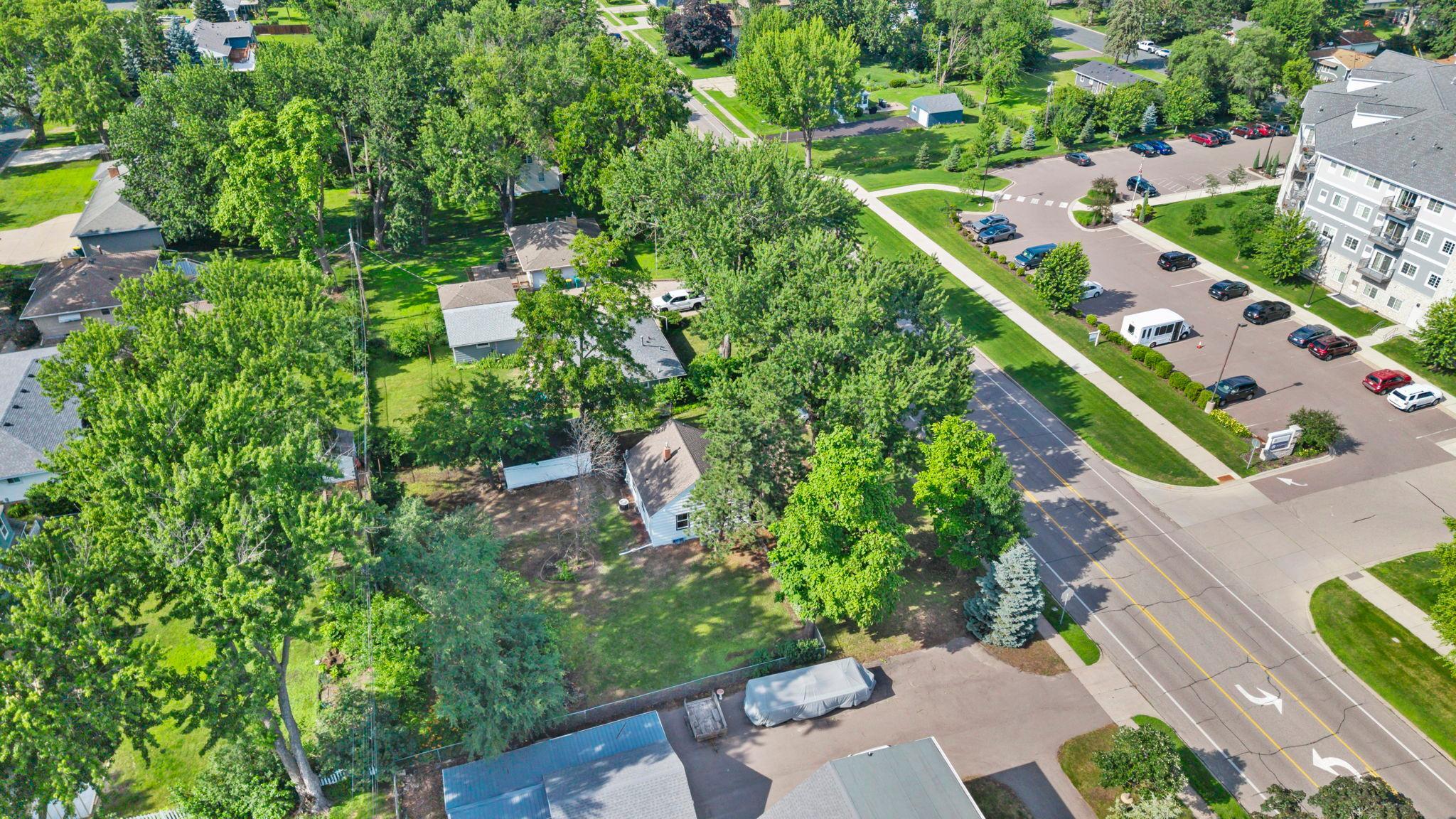 48-web-or-mls-8734 Portland Ave-135.jpg
