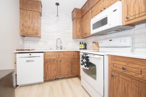 544 Auburn Place NW, H, Elk River, MN 55330