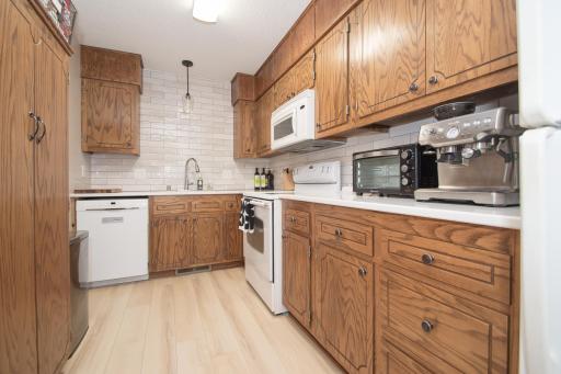 544 Auburn Place NW, H, Elk River, MN 55330