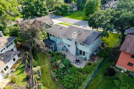 4011 Grimes Avenue S, Edina, MN 55416