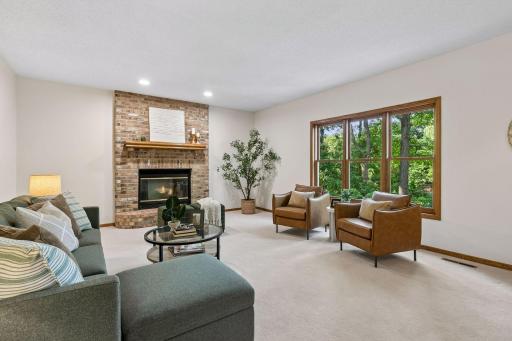 1191 Duckwood Trail, Saint Paul, MN 55123