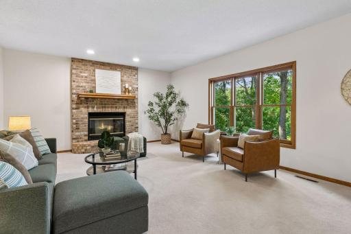 1191 Duckwood Trail, Saint Paul, MN 55123