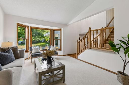 1191 Duckwood Trail, Saint Paul, MN 55123