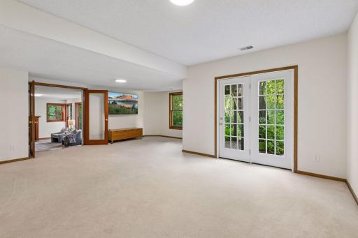 1191 Duckwood Trail, Saint Paul, MN 55123