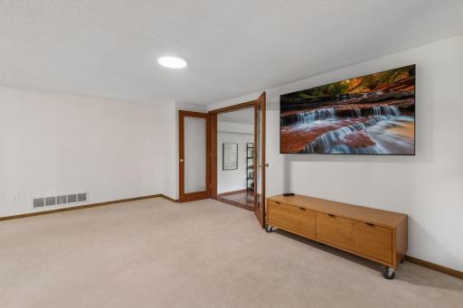 1191 Duckwood Trail, Saint Paul, MN 55123