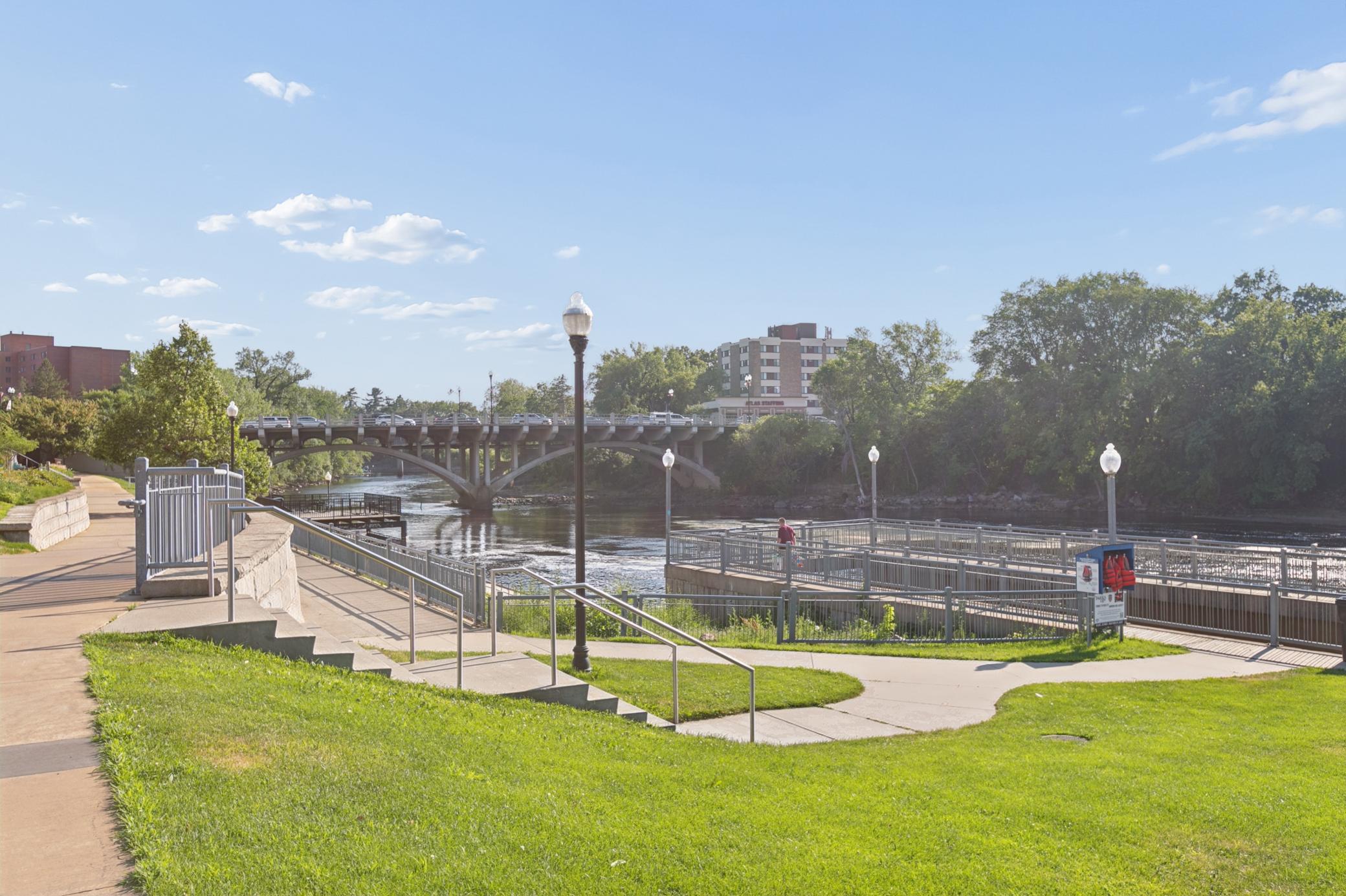 Great walking and park space along the river in DT Anoka where weekly concerts take place during the summer, along with many seasonal festivals.